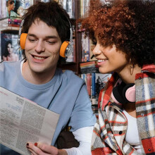 Retro over-Ear Headphones Wireless  Headset Hi-Fi Stereo Sound, Foldable Comfortable Earphone with Mic