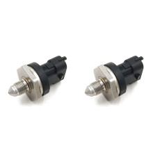 2X 0261545055 Fuel Rail Injection Pressure Sensor for Traverse Saturn 12618108