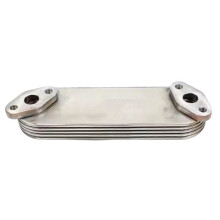 Refroidisseur D'Huile Moteur et Radiateur de Transmission ME013360 pour 6D31 6D31T