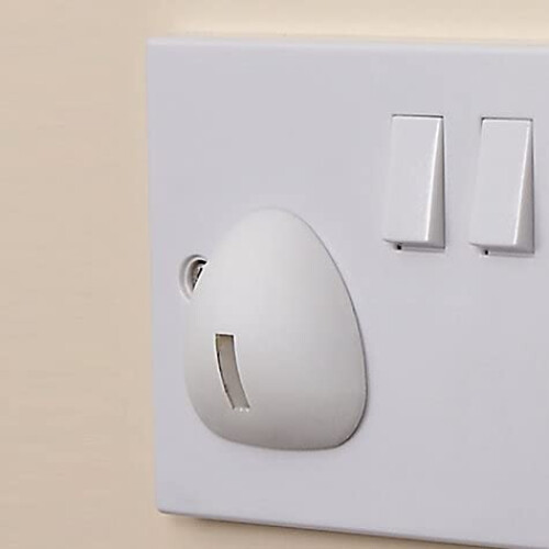 Clippasafe UK Plug Socket Covers (24 Pack) 1