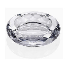 Elegant Crystal Glass Ashtray for Tobacco Use