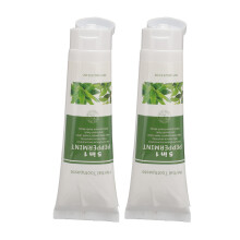 Dentifricio alle erbe al gusto di menta 2x100 g Crema 3.5 oz