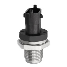 0281006163 Common Rail Fuel Injection Pressure Sensor for Auris Urban Cruiset Yaris 1.4 D4D 89458-52020