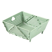 Plastic Collapsible Colander - Foldable Drain Basket with Resting Feet - Kitchen Food Strainer - Space-Saving Green