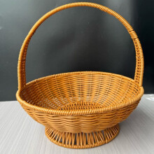 (S) Woven Rattan Picnic Basket for Snacks & Fruits