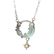 (X241) Moon & Star Pendant Necklace - Elegant Jewelry Gift