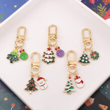 Christmas Keychains Set with Pendant Key Holder Goodie Bag Stuffers Supplies Suitable for Versatile Party Gift Essentia