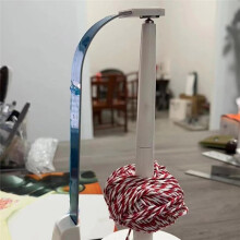 Magnetic Yarn Holder, Magnetic -Free Hanging Holder for DIY Knitting or Crocheting