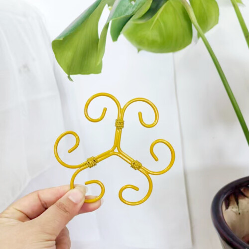 (5PCS) Rustproof Green Garden Plant Stakes - 50 Char 1