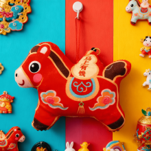 2026 Nieuwe kerstornamenthaken – Paardenfiguurtje in Chinese knoopstijl, feestelijke woondecoratie voor bureau, schoorsteenmantel en boekenplank