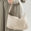 Bolsa de ombro feminina em PU – Compacta e versátil 2
