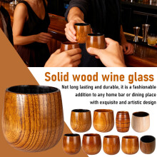 Taza de madera artesanal: reutilizable, aislante y ligera.