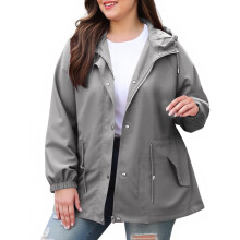 Wasserdichte und winddichte Damen-Outdoor-Sportjacke mit Kapuze, ideal für Bergsteigen und andere Outdoor-Aktivitäten. Packbarer Regenmantel mit