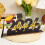 Ξύλινο κεντρικό κομμάτι αποφοίτησης τάξης 2026 με σκούφο και φούντα, φωτογραφικό 4