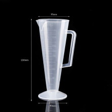 Tasse à mesurer graduée en plastique grande capacité, bécher de laboratoire transparent avec couvercle, idéale pour la cuisine et la pâtisserie.