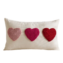 Funda de almohada de felpa con corazón bordado, 45x45 cm.