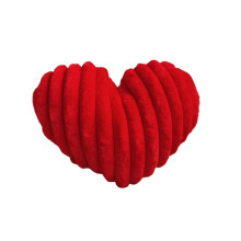 Coussin Cœur Rouge – Coussin décoratif en fausse fourrure douce, décoration intérieure esthétique pour la Saint-Valentin, 40 x 35 cm, 1