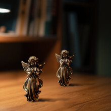 Statue d'ange, figurine artisanale mignonne, ornement délicat et fantaisiste pour étagère, table ou jardin.