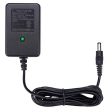 Lader for 12V elektriske barnebiler – pålitelig, trygg og kompakt. Holder barnets biler ladet for uavbrutt moro.