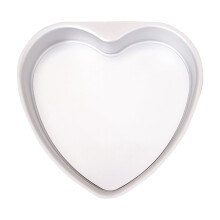 Moule à gâteau en aluminium en forme de cœur de 15 cm avec fond amovible, idéal pour la pâtisserie maison, les anniversaires et les mariages.