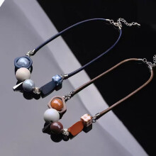 Gepersonaliseerde korte sleutelbeenketting voor dames, modieuze sieraden voor dagelijks gebruik en als cadeau (1 ketting)