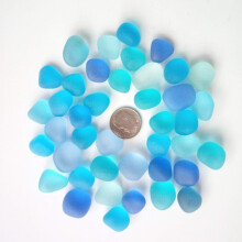 30 Stück ungebohrte Strandglasperlen für die Schmuckherstellung (Blaubraun, ca. 14-18 mm lang)