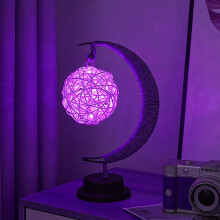 Očarovaná lunárna lampa, LED závesné nočné svetlo s pamätným mesiacom, vianočná dekorácia do domácnosti (fialová Sepak Takraw)