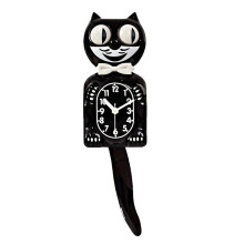 Cute Cat-Shaped Wall Clock with Wagging Tail, Quartz Movement, Compatible with Kids' Room Decor – Requires 2 AA Batteries