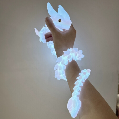 3D-printet drage-fidget-leke med fleksible ledd