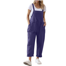 Macacão feminino roxo sem mangas com alças finas, leve e confortável, ideal para o verão – perfeito para dias quentes.