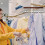 Gruccia in legno con 10 clip per pantaloni, calze e sciarpe 5