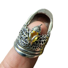 Slip Resistant Open Cap Thimble in Alloy for Secure-Golden thi