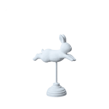 Vit träfigur av påskhare 21 cm