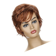 Perruque marron tendance pour femme, courte et bouclée, aérée, idéale pour la décoration.