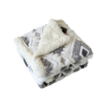 Cationic Hollow Taffeta Fleece Blanket Polyester Material Double Layer Warmth For Nap Cover Office Use Measuring 39.37x27.56 Inches (Silver)