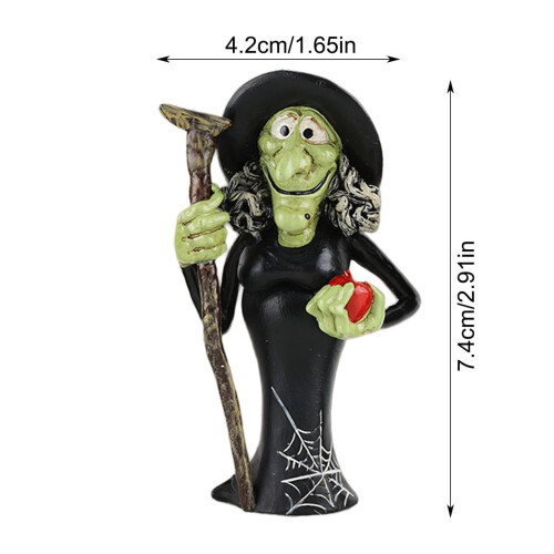 Halloween Witch Resin Ornament 4.2x3x7.4cm