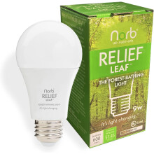 Lampadina a luce verde tenue per la terapia della luce, ideale per la meditazione e per alleviare l'emicrania.