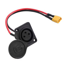 Výmena vstupného portu napájania elektrickej kolobežky, 3-pinový