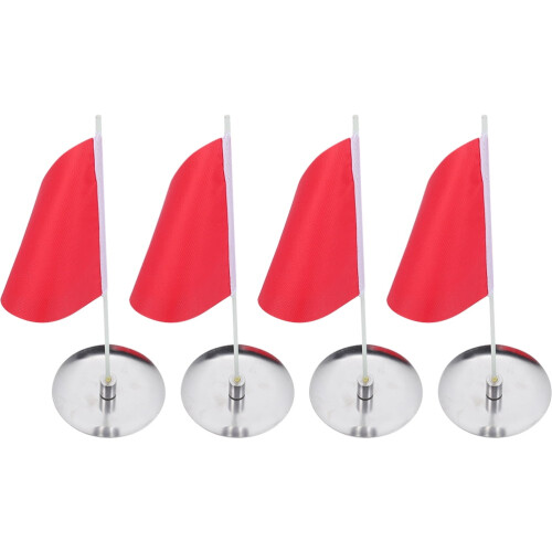 Ensemble de 4 trous de golf rouges avec drapeau