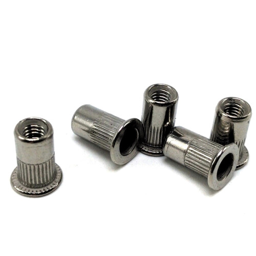 304 stuks motorkap M3-M12 1