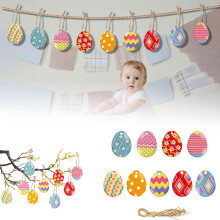 Paasei- en konijndecoraties, feestelijke hangende ornamenten en feestartikelen voor paasvieringen en de lente.