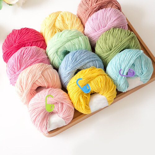 Knitting Tools Set with 100 Assorted Color Crochet Markers Pins for Sweater and Craft Projects 1
