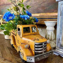 Vintage gul lastbilsblomkruka, rustik hartsplanteringsdekor, bondgårdsbordsdekoration för inomhus- och utomhusträdgårdsdekorationer