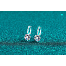 925 Sterling Silver Simple Elegant Stud Earrings – Luxury Daily Wear, Compatible with All Outfits