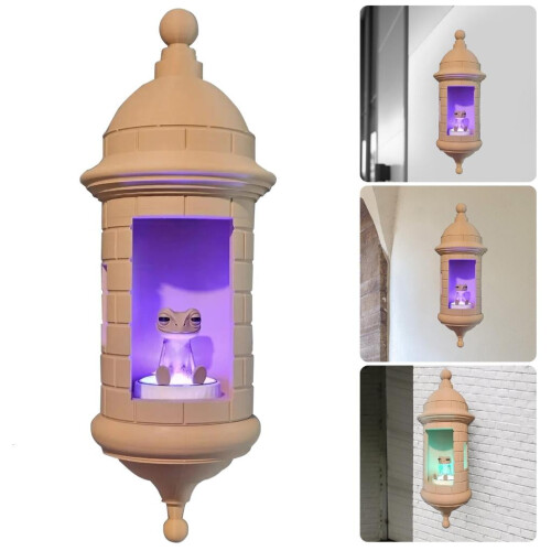 Καλλιτεχνικό φωτιστικό τοίχου Coqui Frogs Sentries Box από πλαστικό, ζεστό περιβάλλον 1
