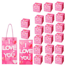 Scatola regalo pop-up a forma di busta rossa per San Valentino