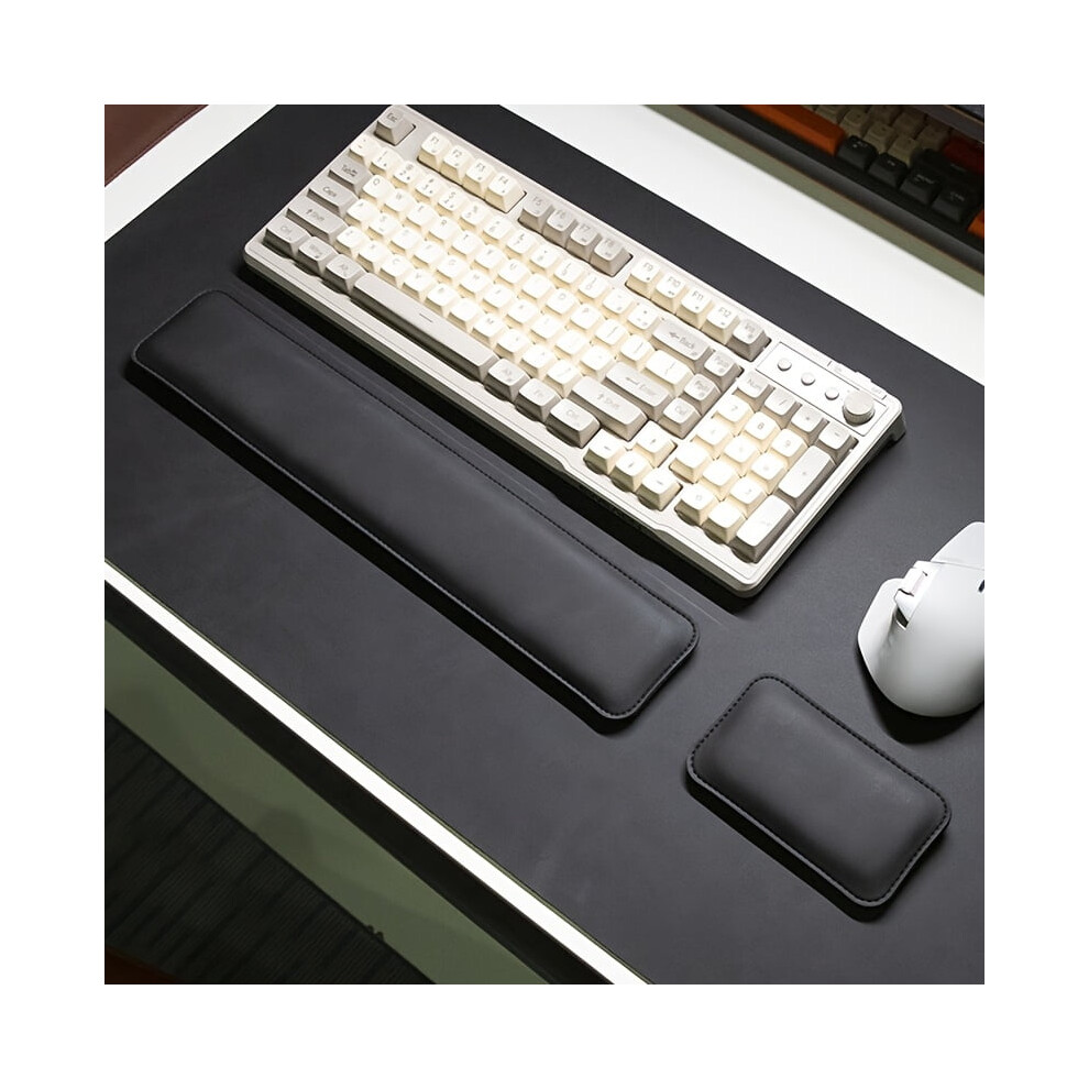 3-Piece Desk Set: Xl Desk Mat, Retro Mouse Pad & Wrist Rest Â Non-Slip, Compatible With Office/Home Desks 9489952729428