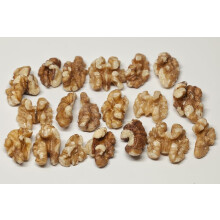 Broken Walnuts 1kg ? Walnut Halves & Pieces ? Wal Nut Small Large Piece Whole Fresh Halfs Natural Raw Nuts Bulk Californian Crushed for Snacking