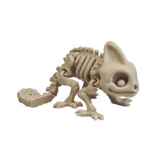 Adorno de esqueleto animal impreso en 3D para escritorio o estante.