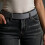 Cinto moderno sem fivela com comprimento ajustável, fácil de combinar e personalizar para diversas ocasiões e looks. 8
